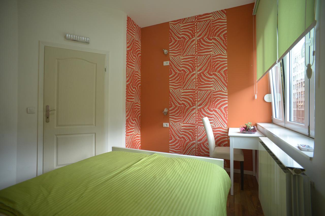 Standard Double Room with Shared Bathroom